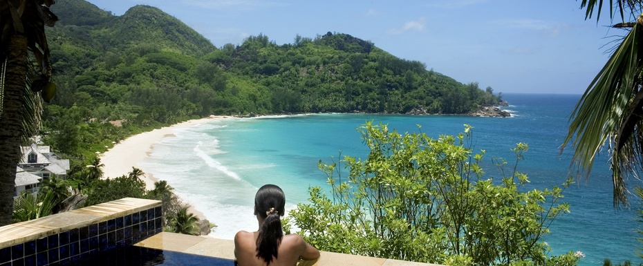 Intendance Bay View Pool Villa