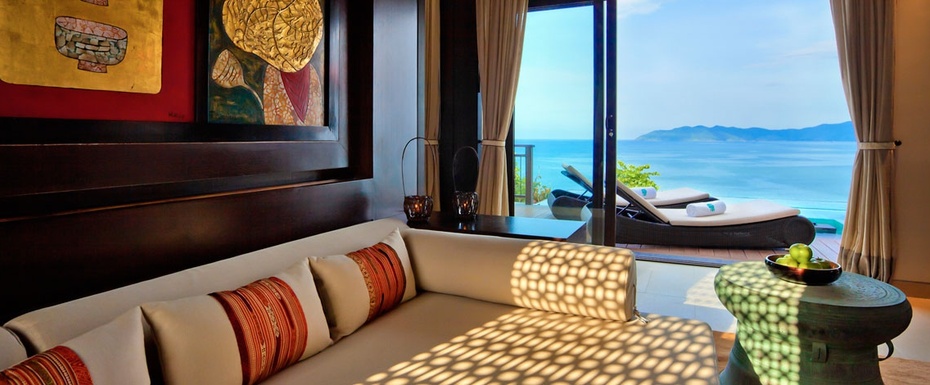 ONE-BEDROOM SEAVIEW HILL POOL VILLA