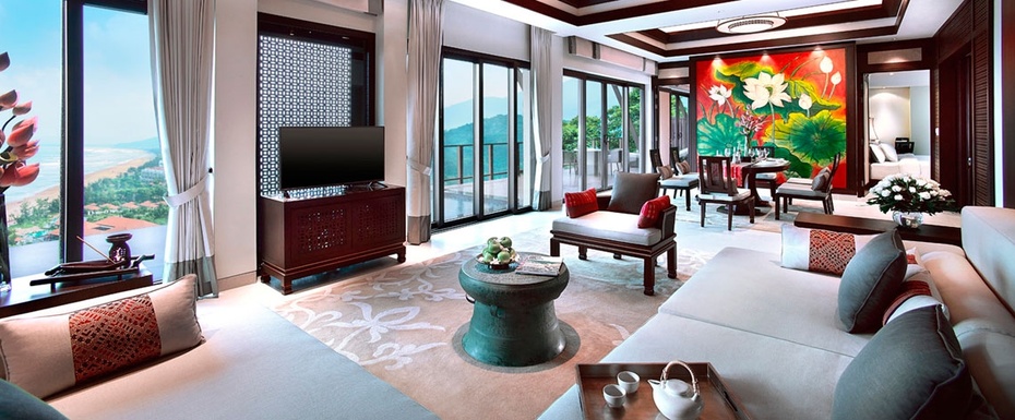 TWO-BEDROOM SEAVIEW HILL POOL VILLA