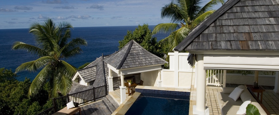 Intendance Bay View Pool Villa