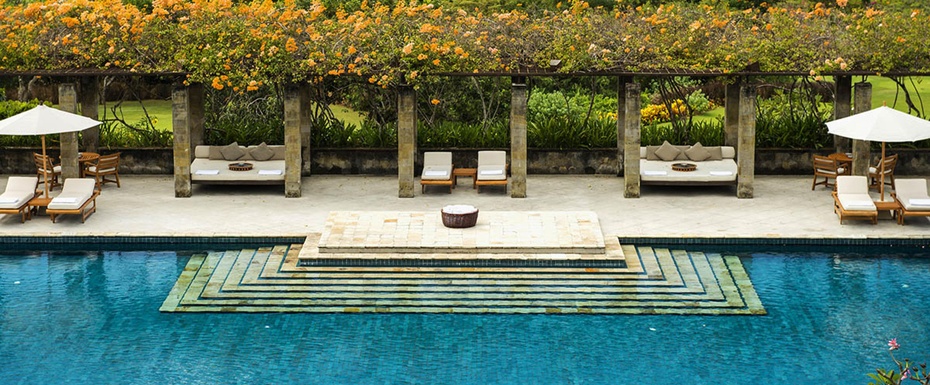 The Swimming Pool